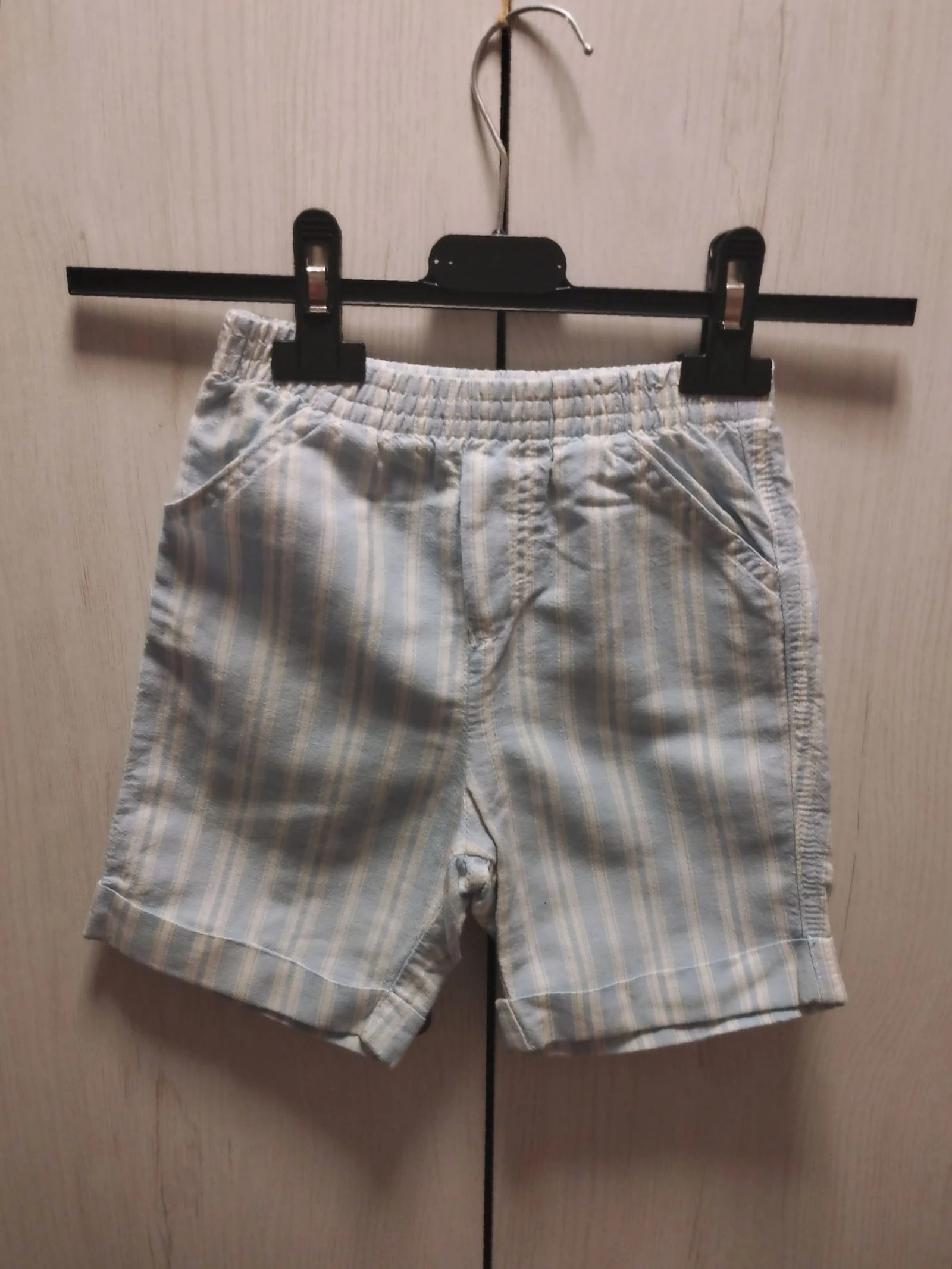 Mayoral Short de lino de rayas talla 2 años